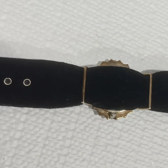 Watch ⌚ - Picture 2 of 2